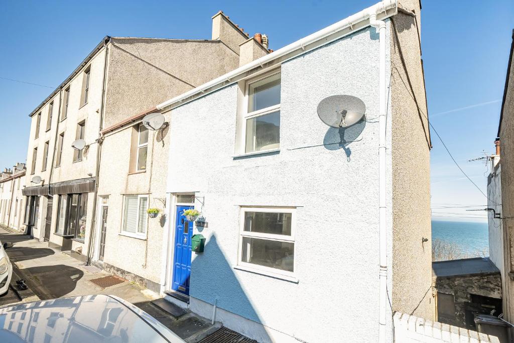 Stunning Sea View Blue Haven in Penmaenmawr photo 5