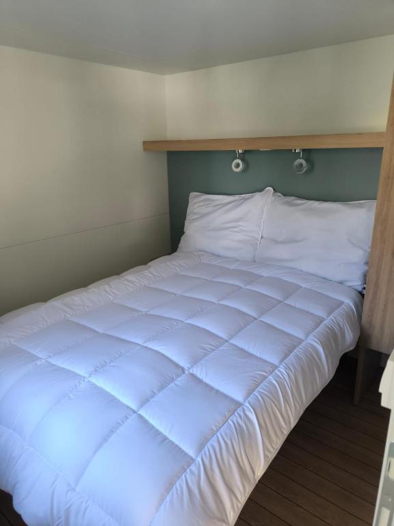 Victoria mobilehome in Camping Cisano San Vito - 4