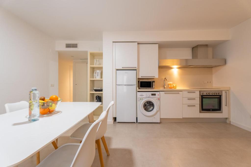 Apartamentos Santa Faz by Be Alicante - 5