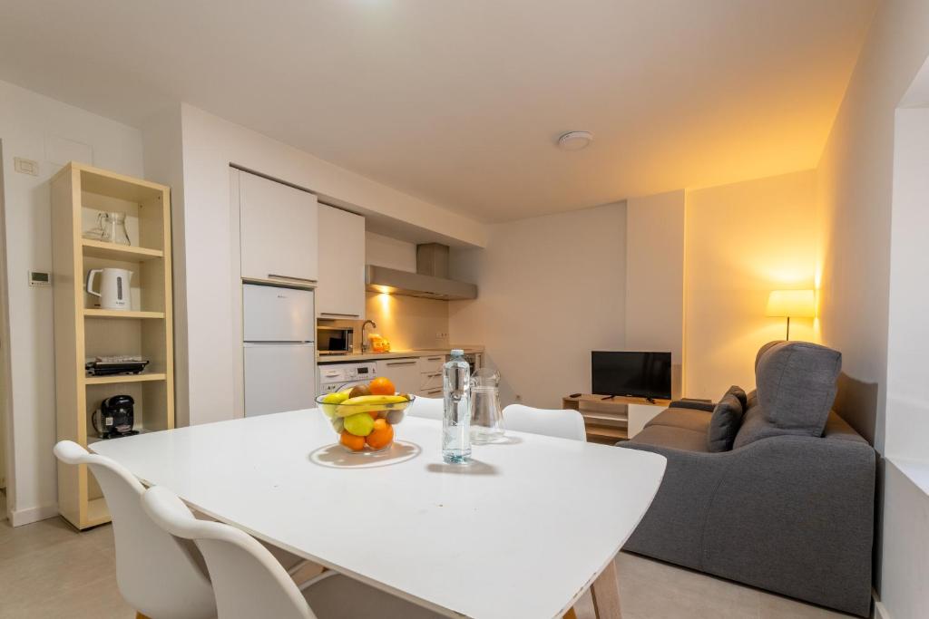 Apartamentos Santa Faz by Be Alicante - 1