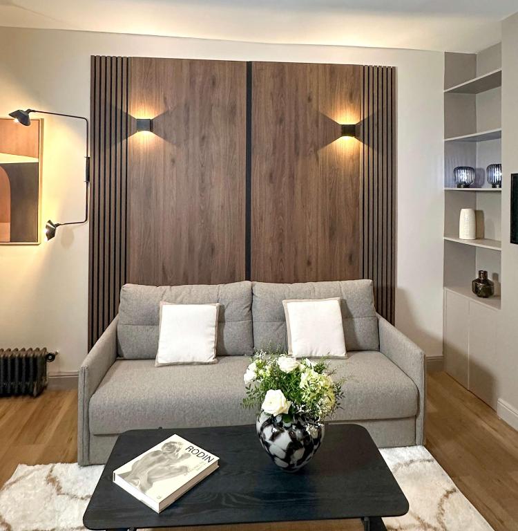 Louvre - Premium apartment near the Marais for 4 - 4
