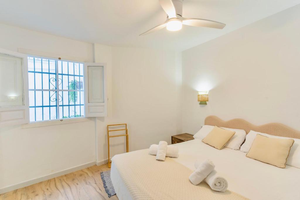 Deanes Califa Suites - 2