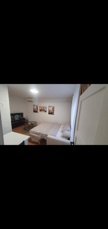 Casablanca Home - 5