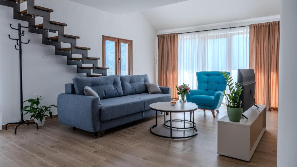 Hill House Orahovac - 4
