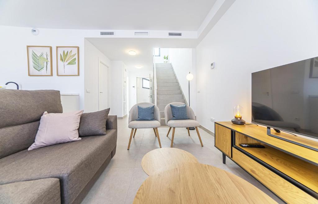 AMA Homes VGC - 3