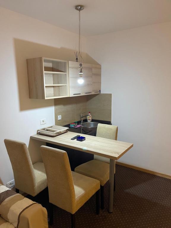 Apartmani Brvenik 209 - 3