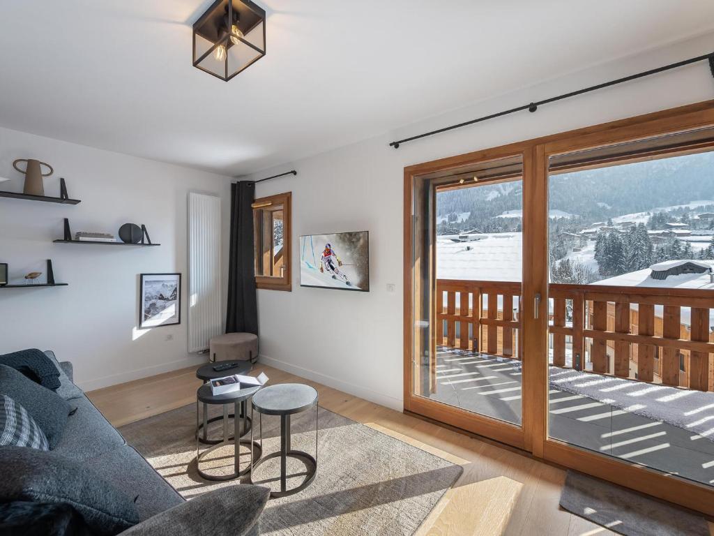 Neuf 3P avec parking et services inclus à Megève - FR-1-569-70 - 5