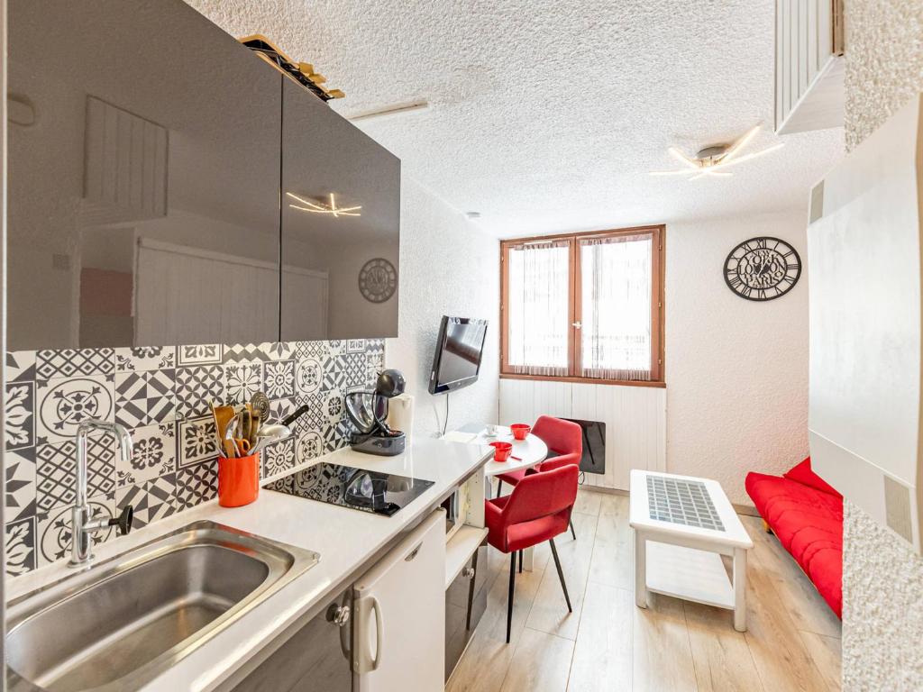 Studio moderne et confortable au pied du télésiège - FR-1-807-110 - 1
