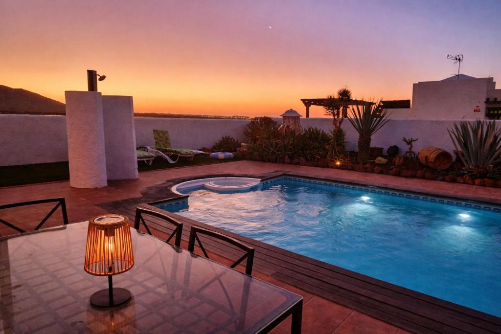 Villa MontañaBlanca Private Heated Pool & Stunning Views - 5
