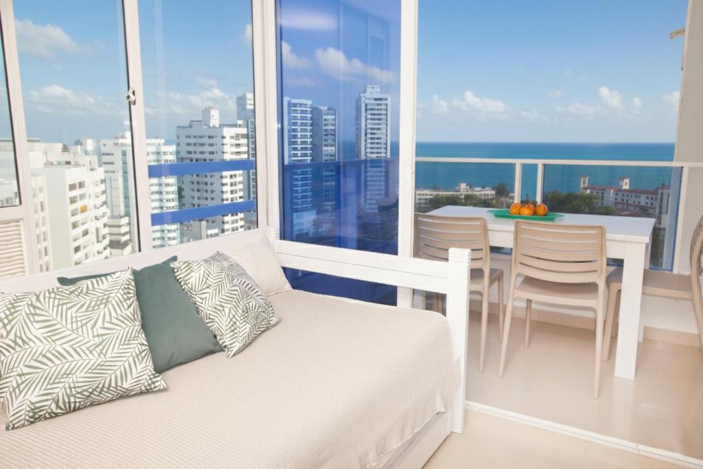 Apartamento con vista al mar, cerca a Bocagrande - 1