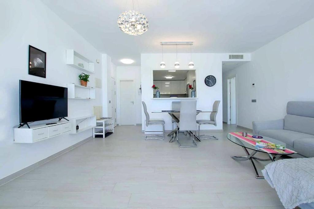 Gran Apartamento en Estepona - 3