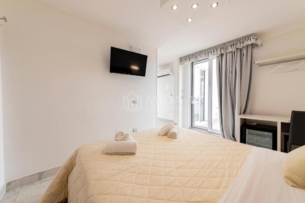 Riviera Luxury Rooms - 3
