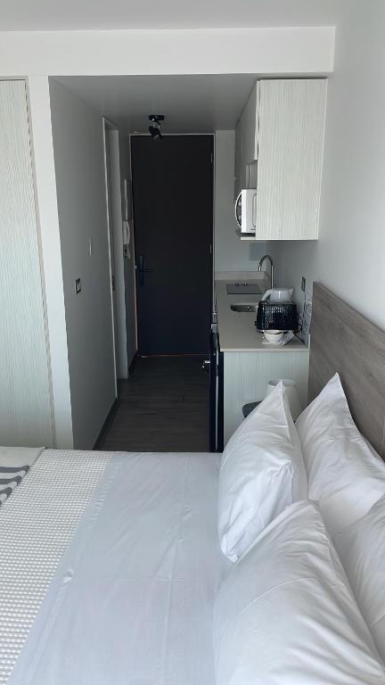 Urban Suites Apart Hotel con Estacionamiento Gratuito - 3