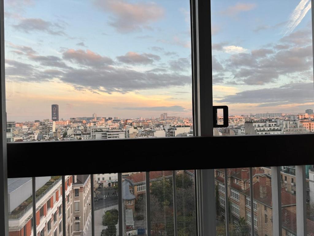 A cozy Parisian apartment close to Eiffel Tower - 4