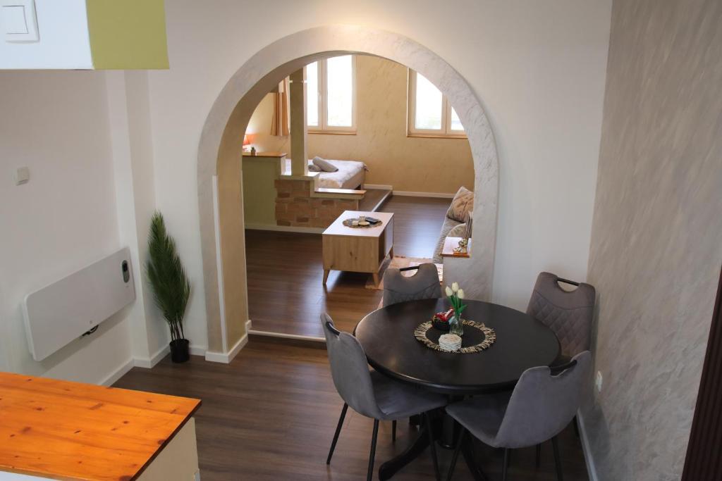 Apartment Slađana i Luna - 4