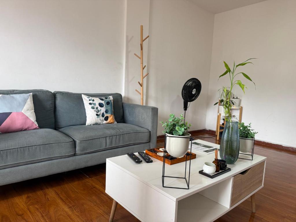 Tequendama Amplio apto Cerca a clínicas - 2