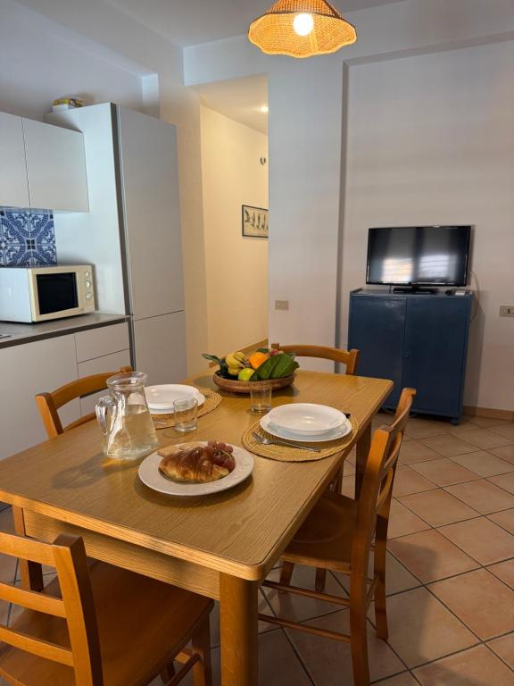 Abruzzi Home Central Apartment near the Beach - 2