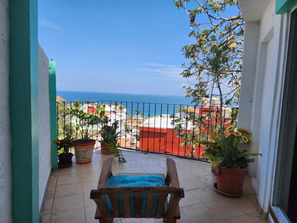 Frida Inspired Oceanview Old Town, Centro Vallarta Heritage House - 1