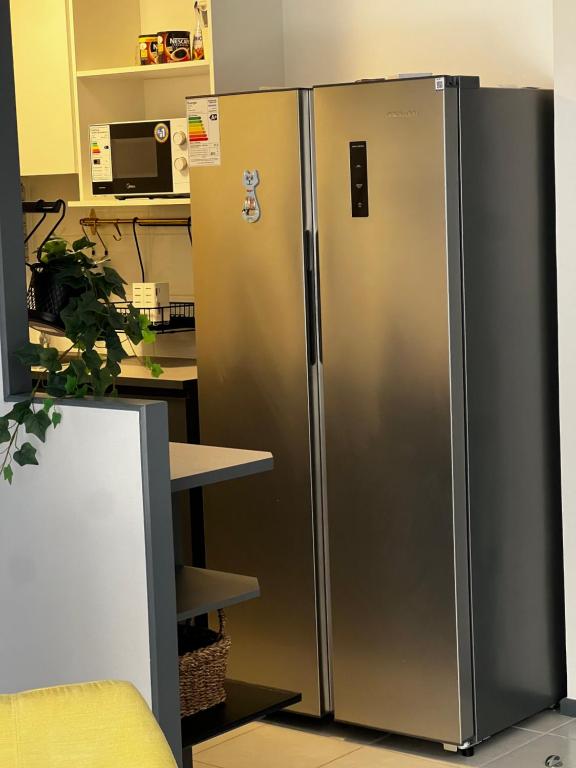 3 habitaciones 1 baño, calefacción, parking , céntrico a pasos del mall - 3