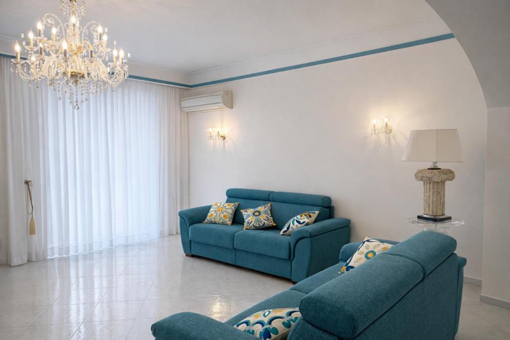 Panoramic Apartment Sea & Vesuvio View, Sorrento Center, COSTA DEL SOLE - 4