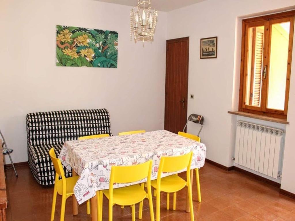 Apartment with balcony and parking space - 2