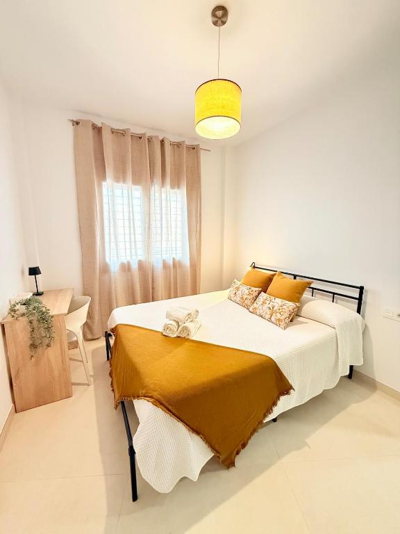 Modern Ensuite Room in Instant House Central Nerja - 1