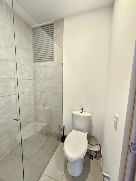 Apartamento frente al mar con piscina - 4