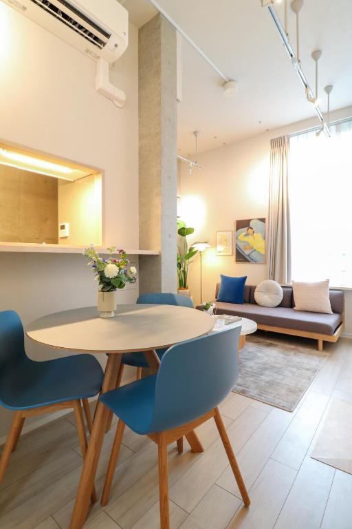 Ken's Place Minami-Azabu