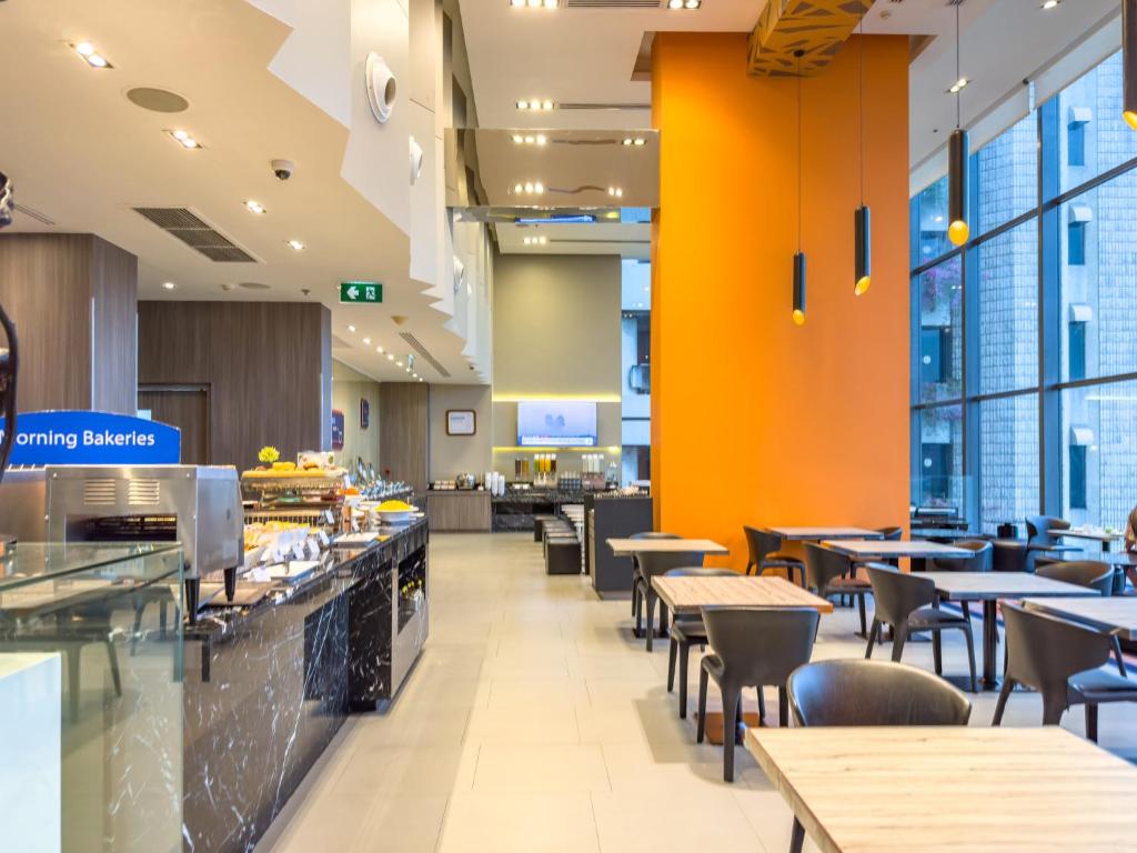 Еда и напитки