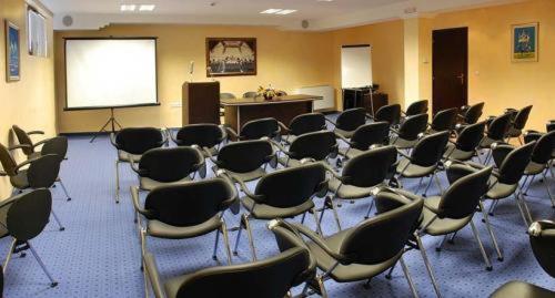 Бізнес Центр