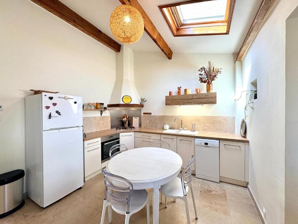 Mazet Suzie, 2 chambres, piscine & parking - 5