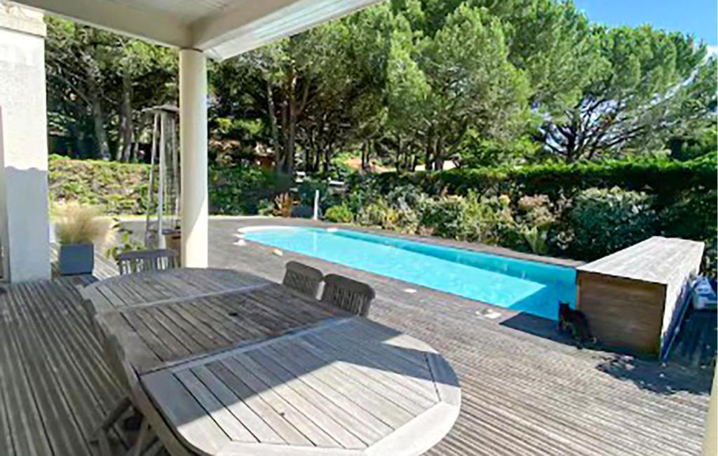 Belle Maison Avec Piscine - 2