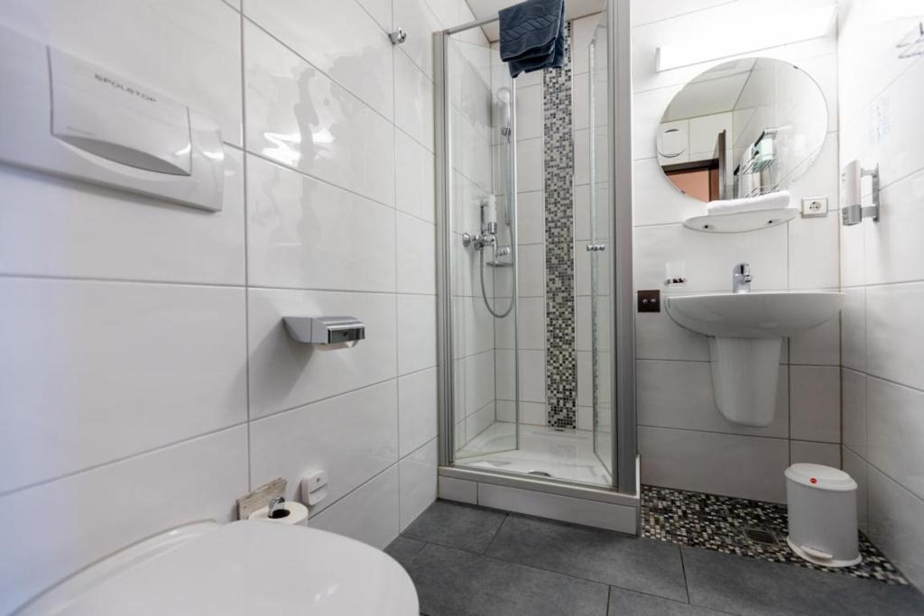 Hotel Alter Kranen - 5