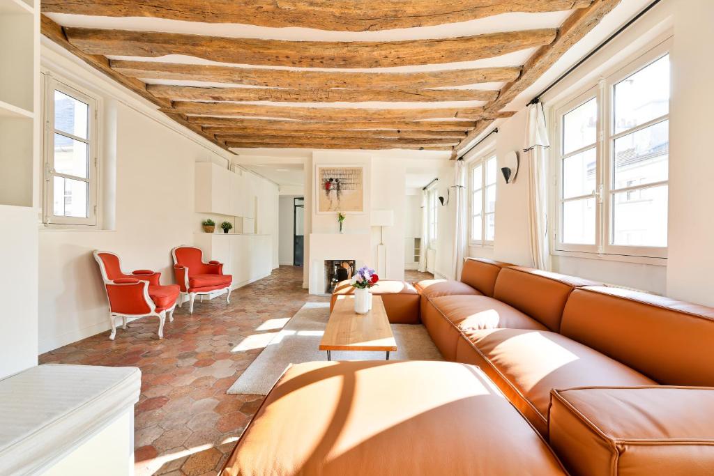 Hôtel des Invalides 3-Bedroom Apartment with Netflix - 3