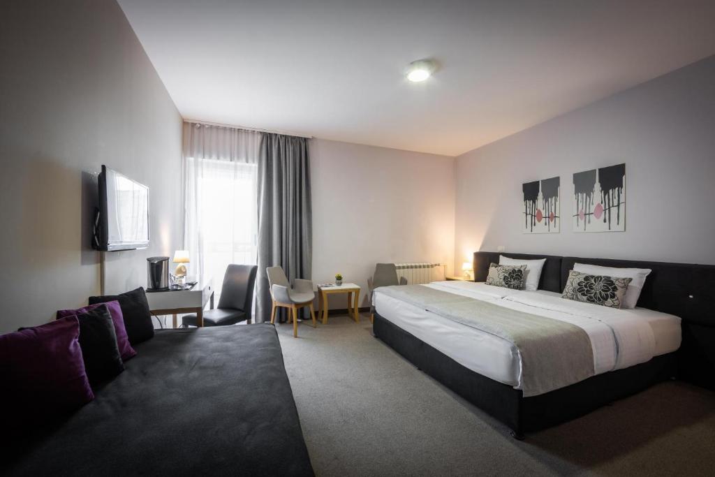Nobel Inn Hotel - 4