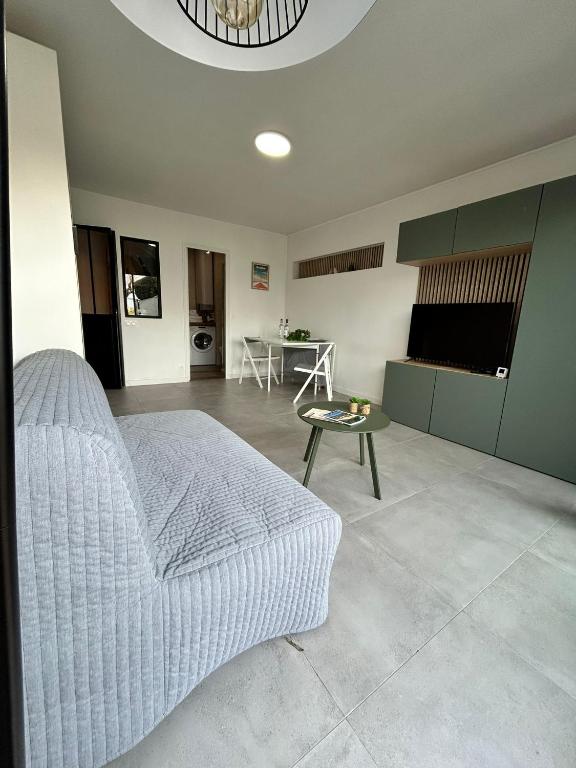 Studio face plage / centre ville - 4