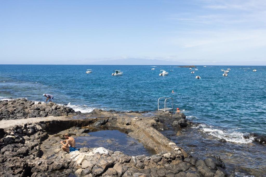 La Caleta with Love - 2