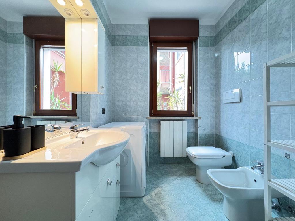 Garden Jacuzzi House - 5