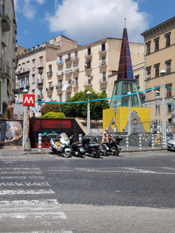 Casa La Rosa Rooms- Nel Cuore di Napoli - 5
