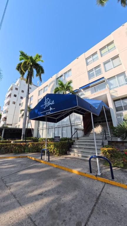 Hotel Bahia Cartagena - 2