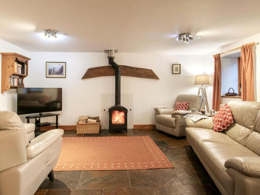 3 Bed Cottage Sherborne - photo 2