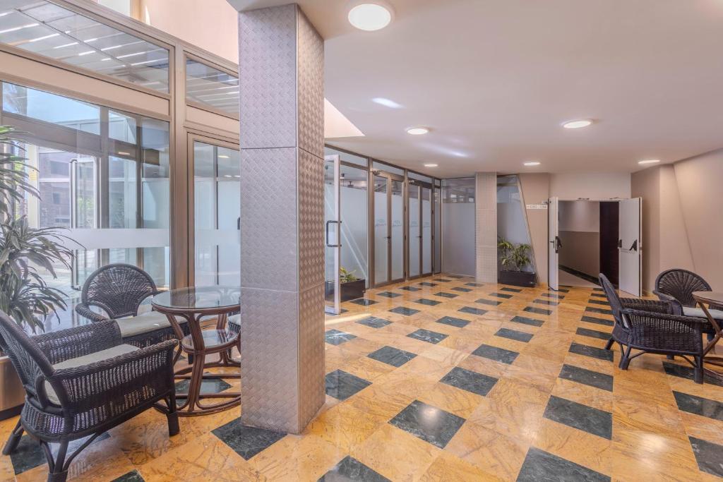 BLUESEA Brisa Roquetas — Hotel building in Roquetas de Mar, Andalusia