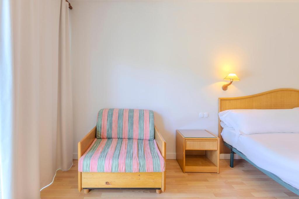 BLUESEA Brisa Roquetas — Hotel rooms in Roquetas de Mar, Andalusia