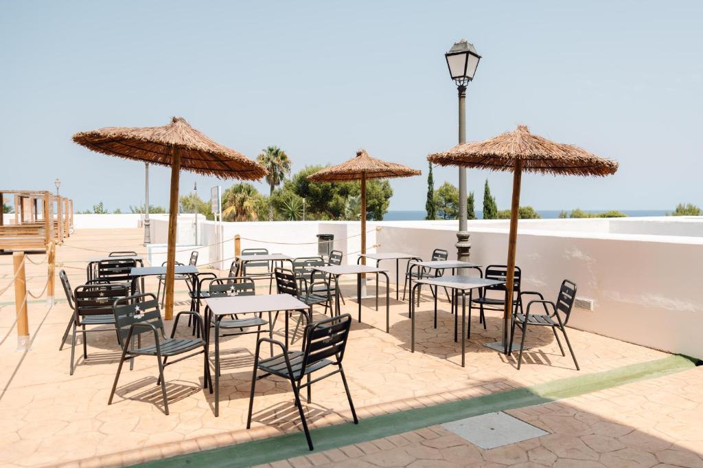 BLUESEA Marina Parc — Restaurant & bars in Arenal d'en Castell, Balearic Islands