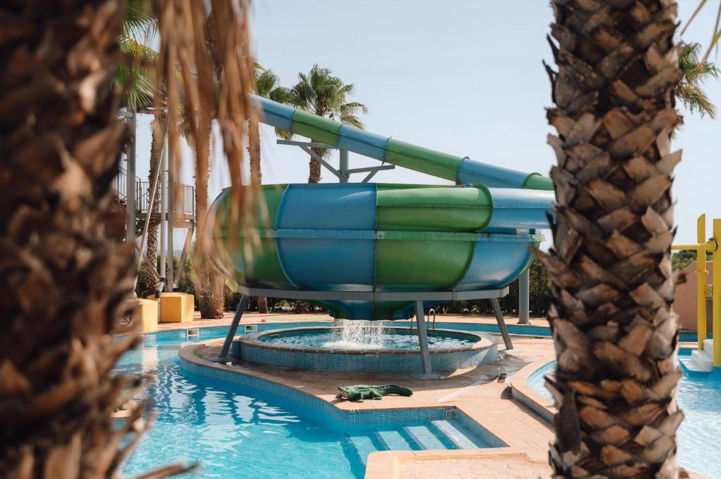 BLUESEA Marina Parc — Attractions for children in Arenal d'en Castell, Balearic Islands