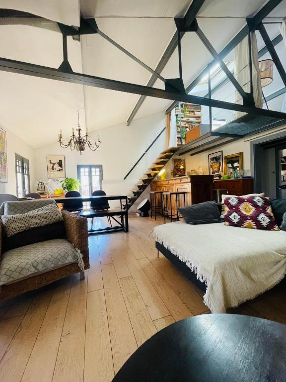 Loft Cosy de 120m2 en plein Centre-Ville à 2 pas de la Comédie Grande ou Petite Terrasse selon les mois - 3
