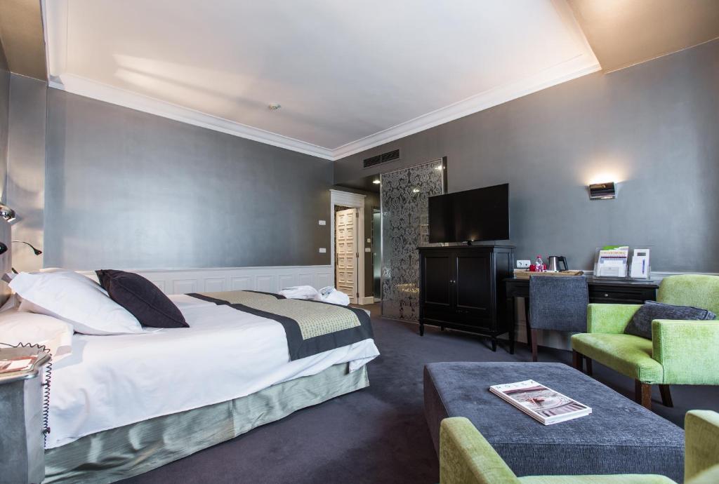 Hotel Carlton — Hotel rooms in Bilbao, Basque Country