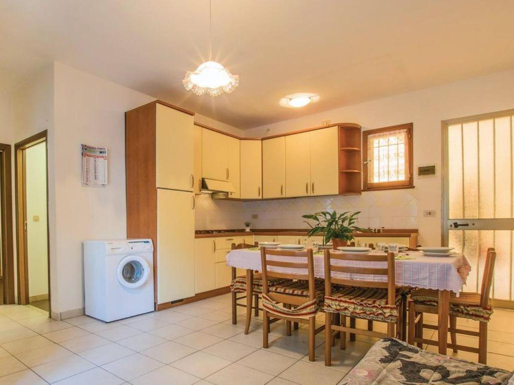 Apartment Wohnung in Rosolina Mare mit Garten by Interhome - 5