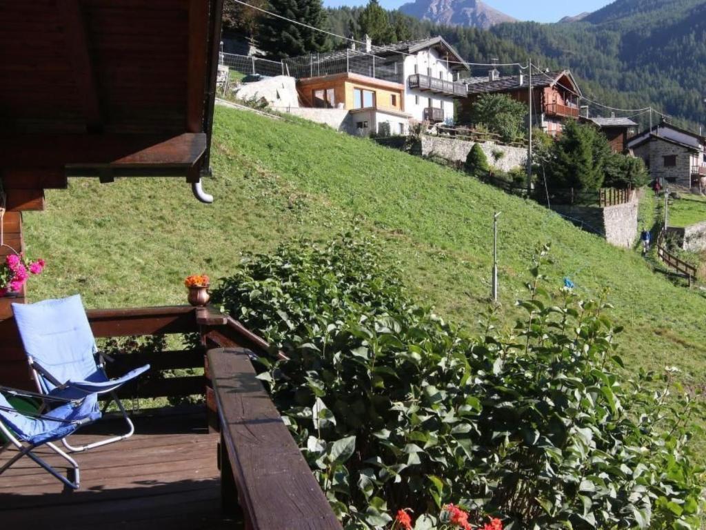 Apartment 'Lo Chalet' der Balkon über dem Matterhorntal by Interhome - 2