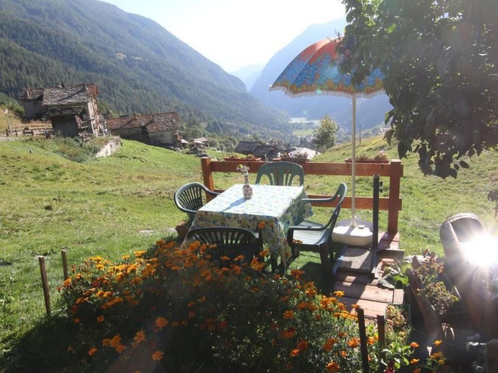 Apartment 'Lo Chalet' der Balkon über dem Matterhorntal by Interhome - 4